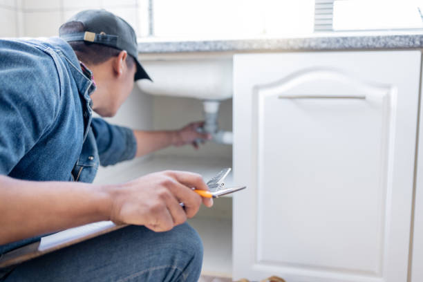 Best Shower Repair Services  in Redwater, TX