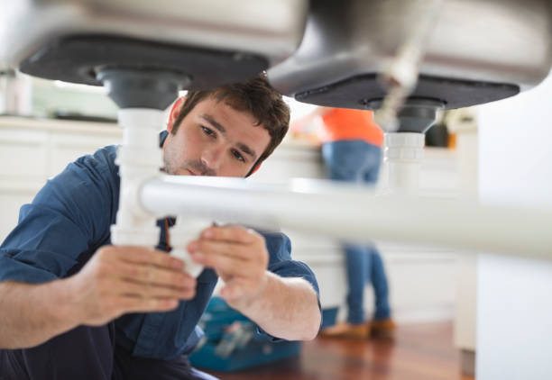 Best Toilet Repair Services  in Redwater, TX